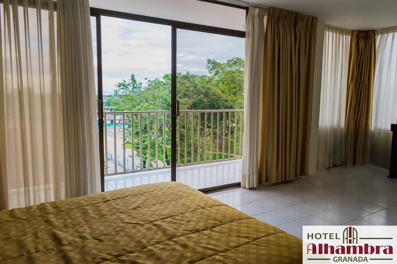 Hotel Alhambra Torre B Гранада Екстер'єр фото