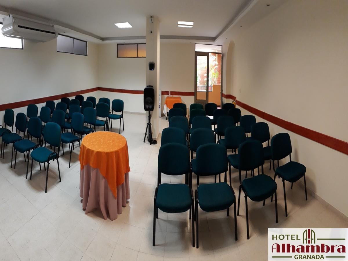 Hotel Alhambra Torre B Гранада Екстер'єр фото