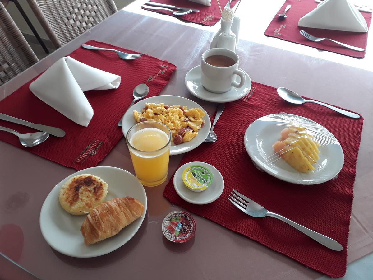 Hotel Alhambra Torre B Гранада Екстер'єр фото